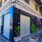 Elite Holiday Home - Luxury & Centric Flat